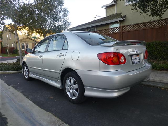 2004 Toyota Corolla XR