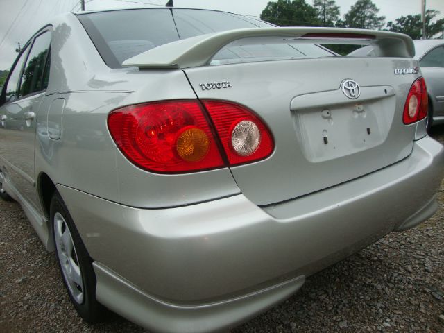 2004 Toyota Corolla XR