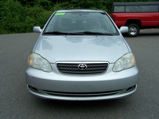 2005 Toyota Corolla X