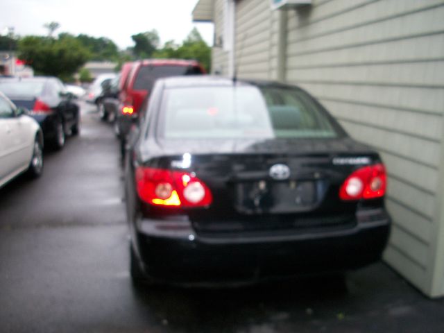 2005 Toyota Corolla SEL Sport Utility 4D