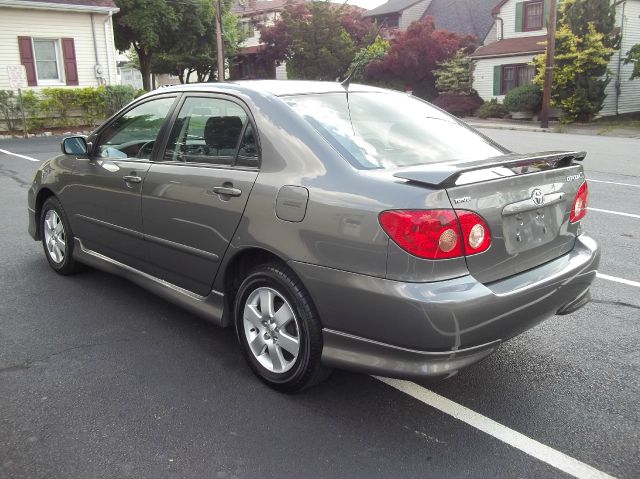 2005 Toyota Corolla XR