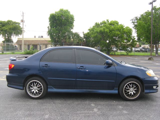 2005 Toyota Corolla XR