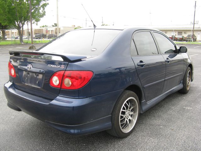 2005 Toyota Corolla XR