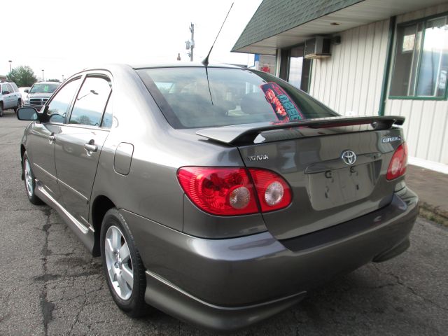 2005 Toyota Corolla XR