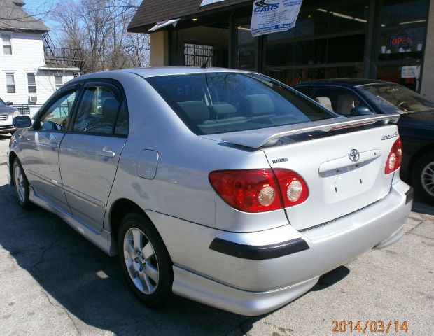 2005 Toyota Corolla XR