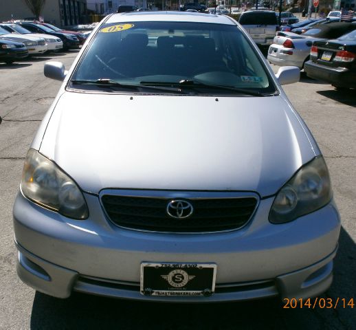 2005 Toyota Corolla XR