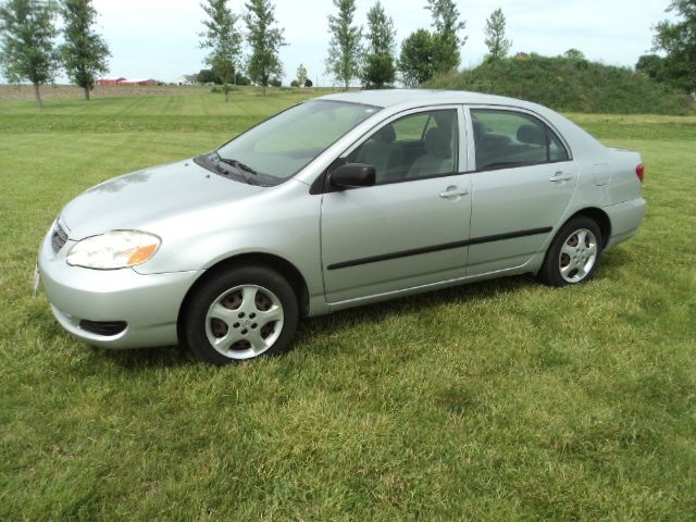 2005 Toyota Corolla SEL Sport Utility 4D