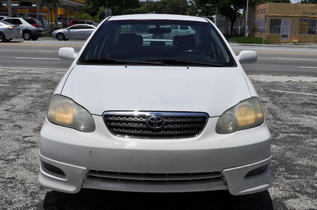 2005 Toyota Corolla XR