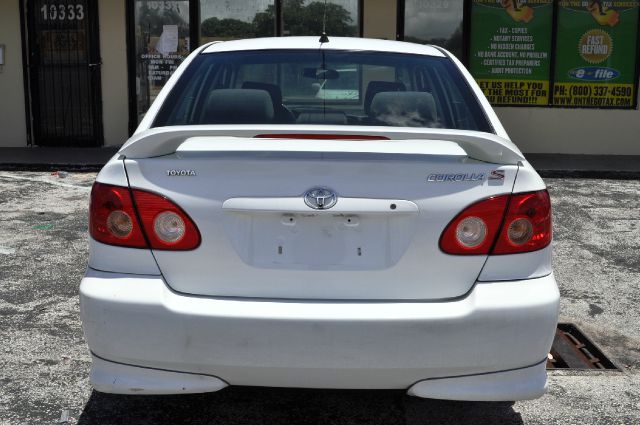 2005 Toyota Corolla XR