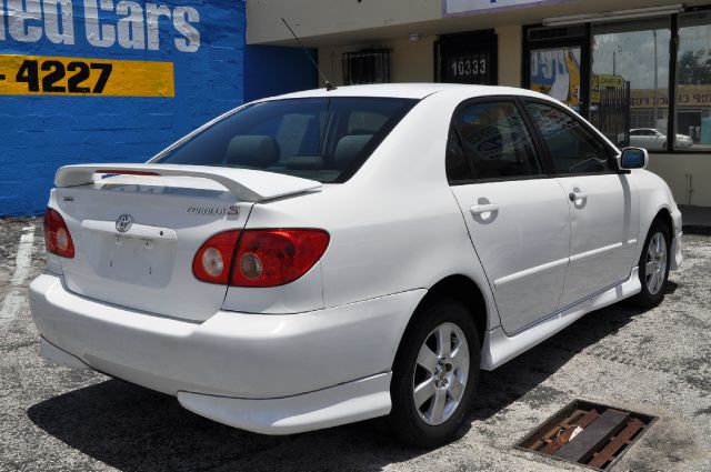 2005 Toyota Corolla XR