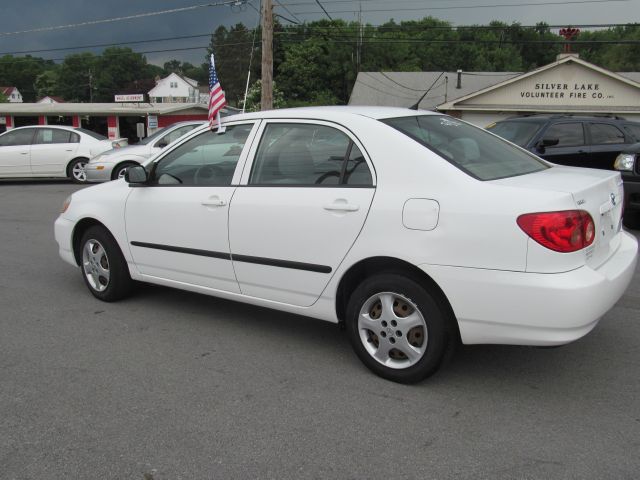 2005 Toyota Corolla SEL Sport Utility 4D