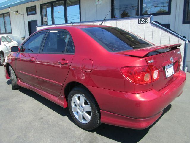 2005 Toyota Corolla XR