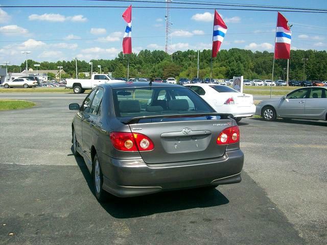 2006 Toyota Corolla XR