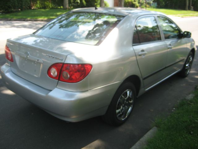 2007 Toyota Corolla SEL Sport Utility 4D