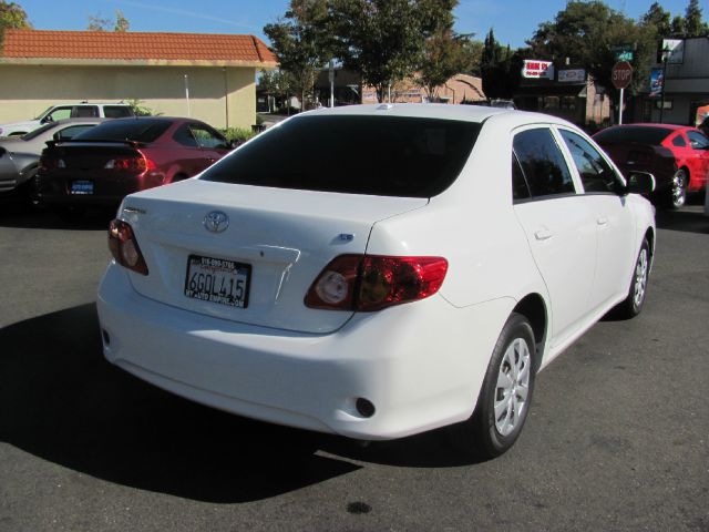 2009 Toyota Corolla Supercab Flareside XL