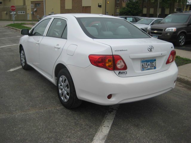 2009 Toyota Corolla Supercab Flareside XL