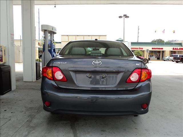 2009 Toyota Corolla C230 W/amg Sport Package