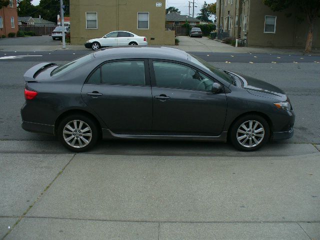 2009 Toyota Corolla Supercab Flareside XL