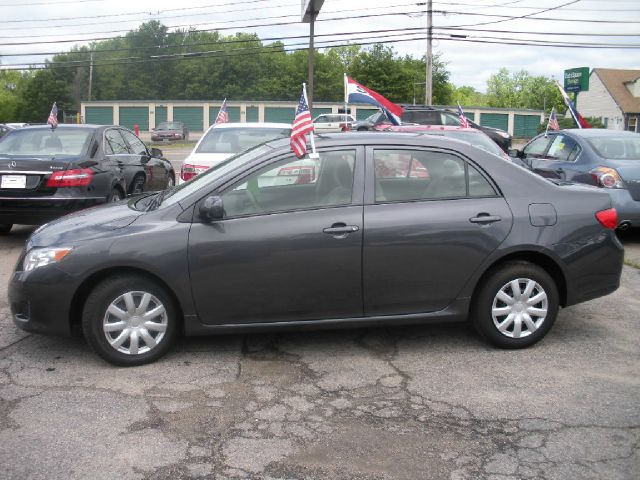 2009 Toyota Corolla Supercab Flareside XL