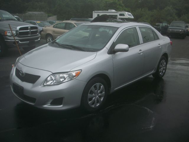 2009 Toyota Corolla Supercab Flareside XL