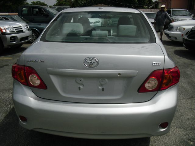 2009 Toyota Corolla 4drx-cablongbox