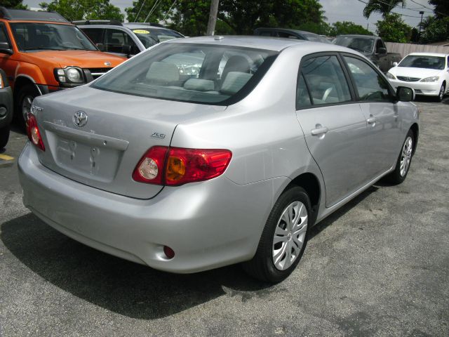 2009 Toyota Corolla 4drx-cablongbox