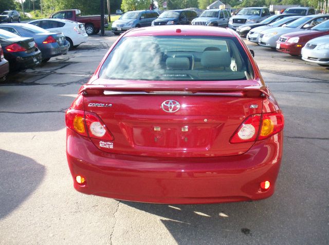 2009 Toyota Corolla Supercab Flareside XL