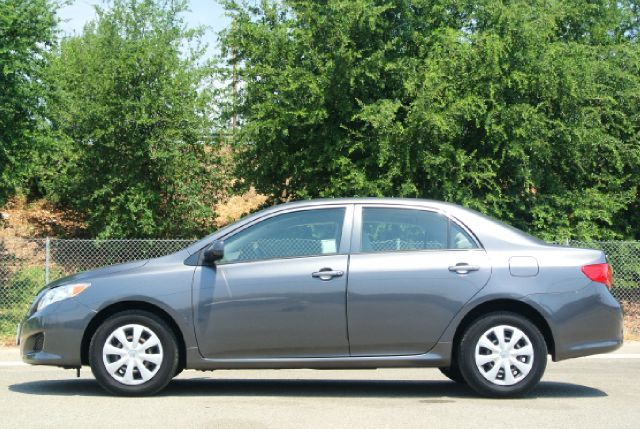 2009 Toyota Corolla X