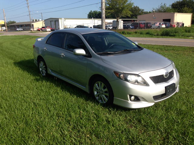 2009 Toyota Corolla Supercab Flareside XL