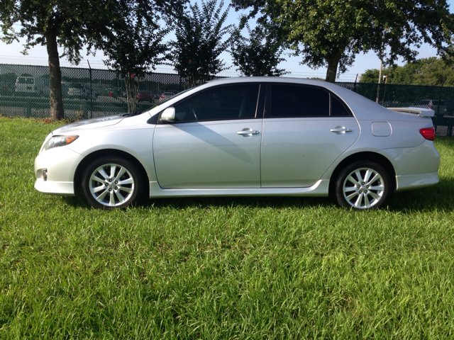 2009 Toyota Corolla Supercab Flareside XL