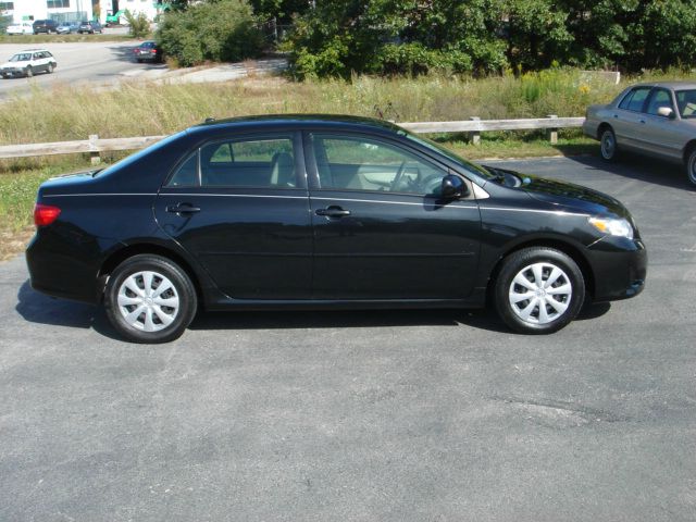 2009 Toyota Corolla Supercab Flareside XL