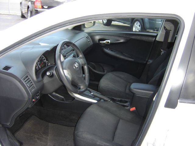 2009 Toyota Corolla Supercab Flareside XL