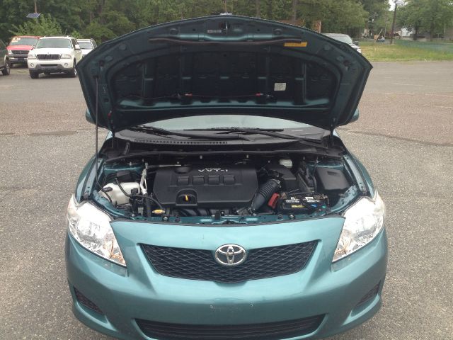 2009 Toyota Corolla Supercab Flareside XL