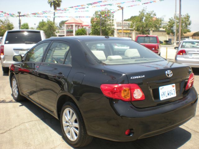 2009 Toyota Corolla Supercab Flareside XL