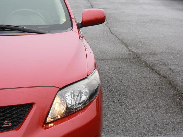 2010 Toyota Corolla 2500 Extended CAB 4X4