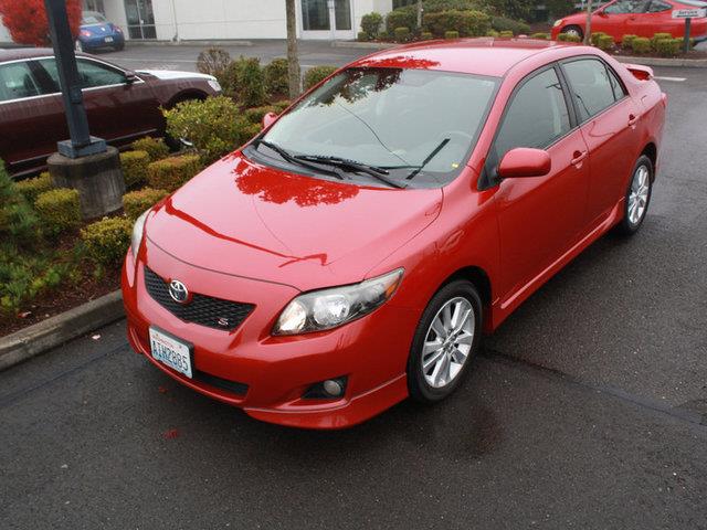 2010 Toyota Corolla 2500 Extended CAB 4X4