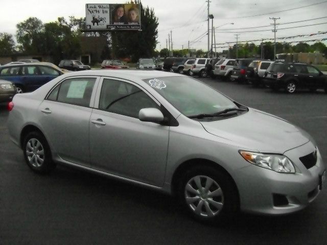 2010 Toyota Corolla Supercab Flareside XL