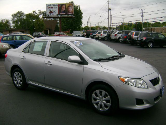 2010 Toyota Corolla Supercab Flareside XL