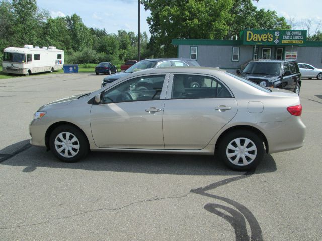 2010 Toyota Corolla Supercab Flareside XL