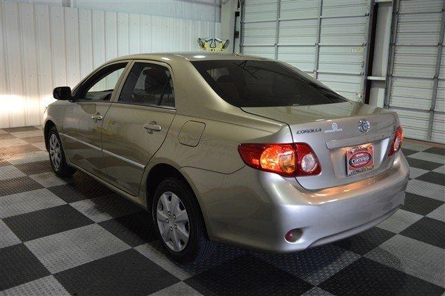 2010 Toyota Corolla Supercab Flareside XL