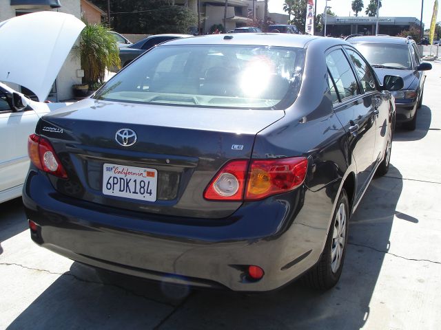 2010 Toyota Corolla Supercab Flareside XL