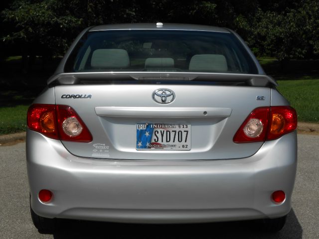 2010 Toyota Corolla Supercab Flareside XL