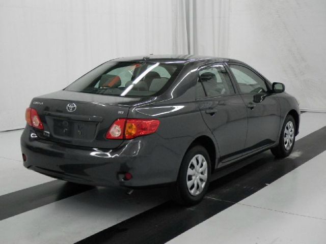 2010 Toyota Corolla Supercab Flareside XL