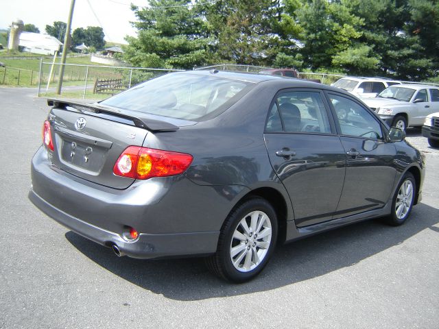 2010 Toyota Corolla XR