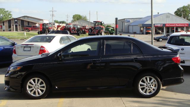 2010 Toyota Corolla Supercab Flareside XL