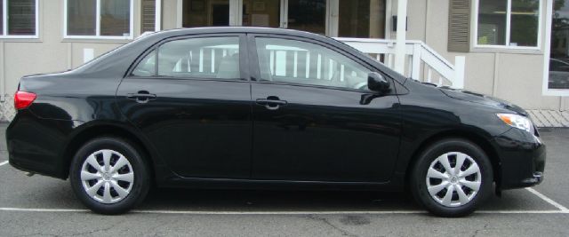 2010 Toyota Corolla Supercab Flareside XL