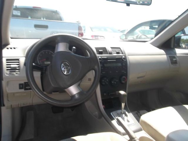 2010 Toyota Corolla Supercab Flareside XL