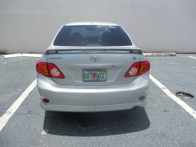 2010 Toyota Corolla Supercab Flareside XL