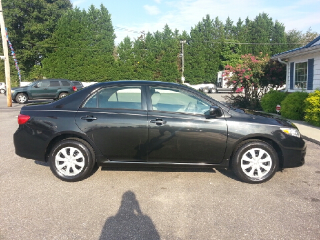 2010 Toyota Corolla Supercab Flareside XL