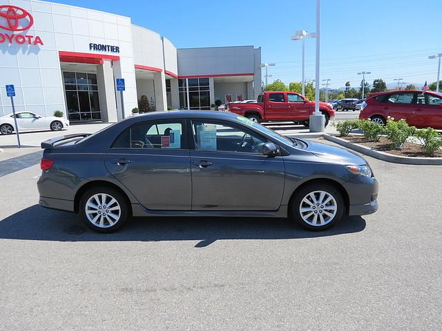 2010 Toyota Corolla 2dr Cabriolet AMG